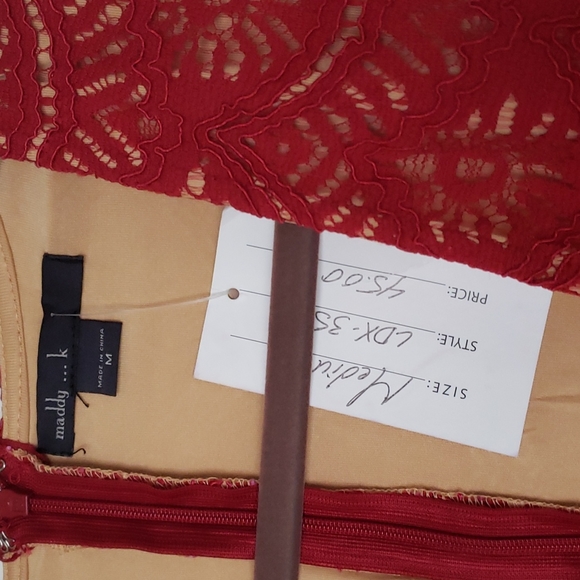 Maddy...k deep V red lace romper - Picture 4 of 4